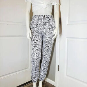 NWT INC Women's White Pocketed Joggers Elastic Waistband Cuffs Printed Pants